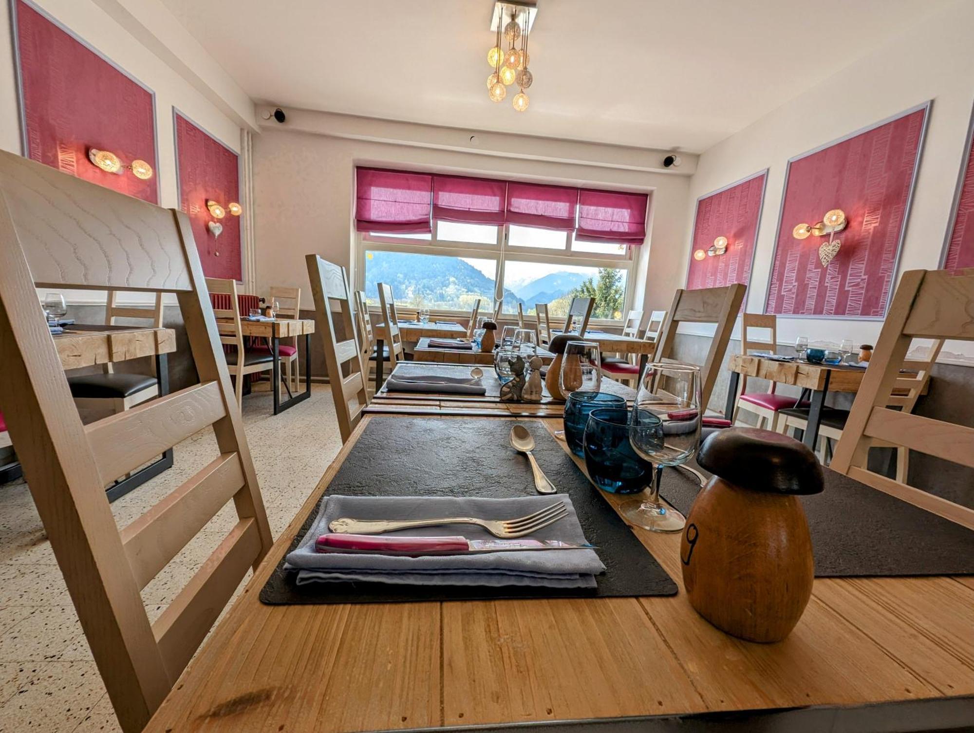 Logis Hotel Le Beau Site Chambon-sur-Lac Eksteriør bilde