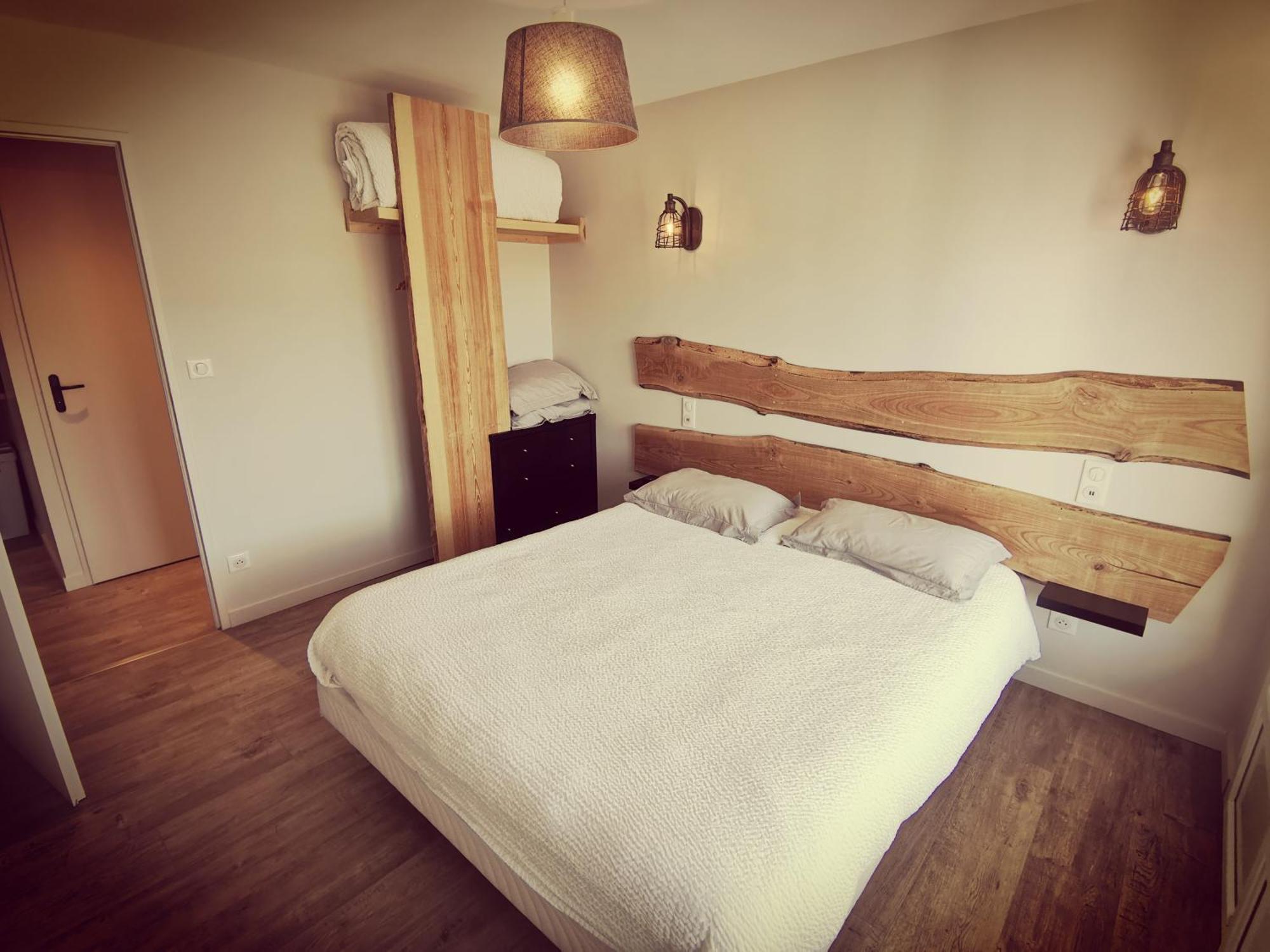 Logis Hotel Le Beau Site Chambon-sur-Lac Eksteriør bilde