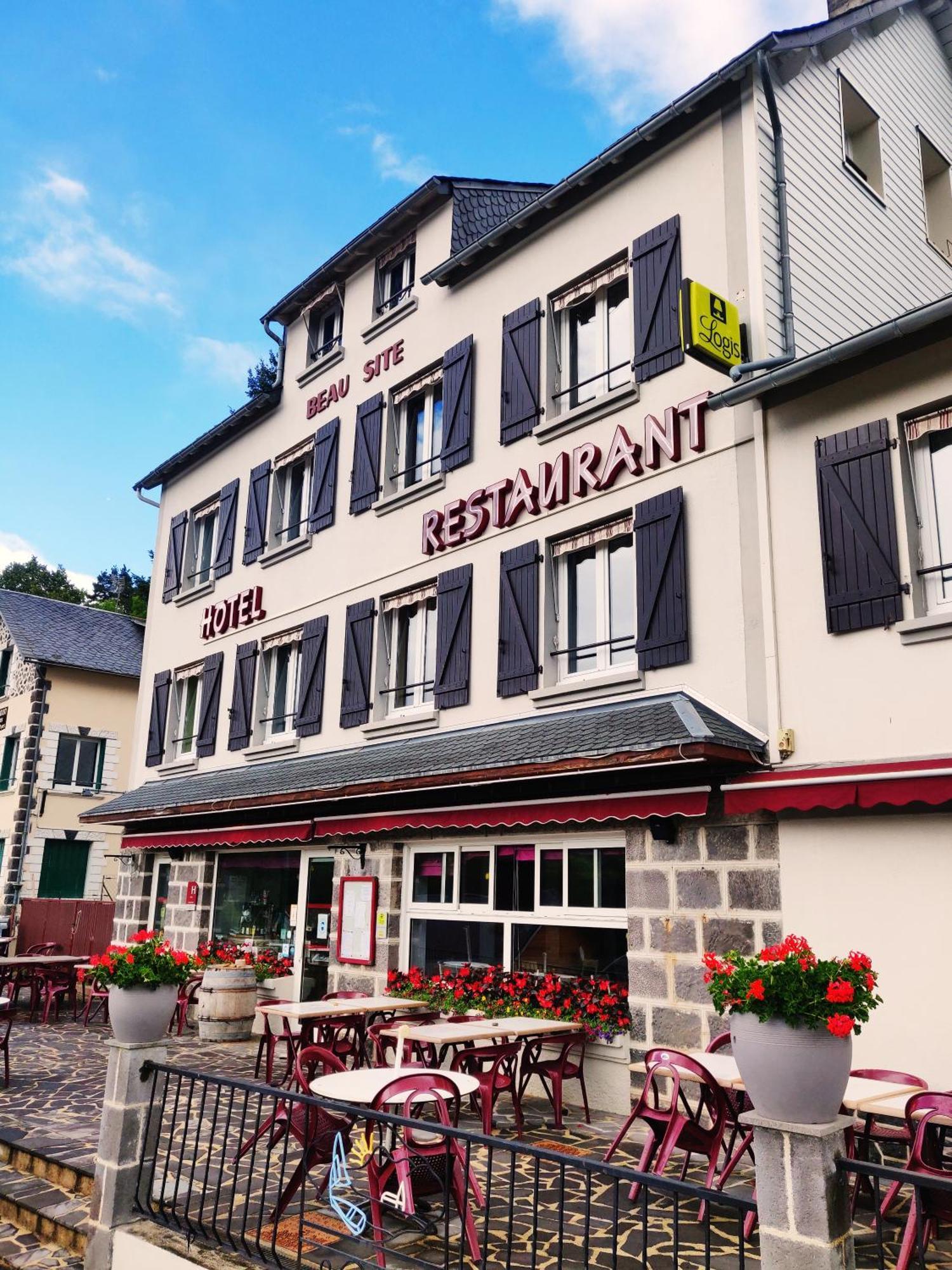 Logis Hotel Le Beau Site Chambon-sur-Lac Eksteriør bilde